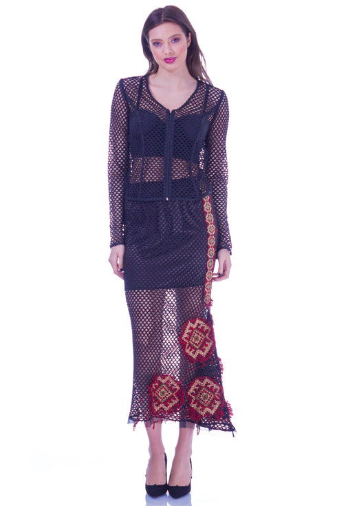 Fusta plasa neagra cu broderie colorata I-20